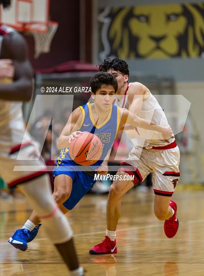 Thumbnail 2 in Alamo Heights vs. Stevens photogallery.