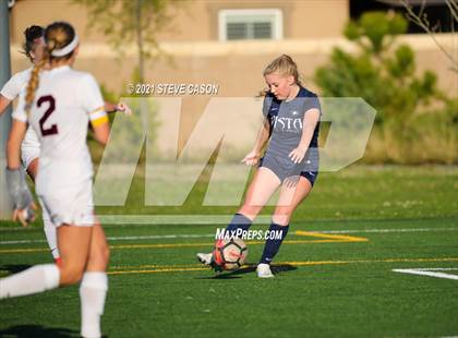 Thumbnail 1 in Whitney @ Vista del Lago photogallery.