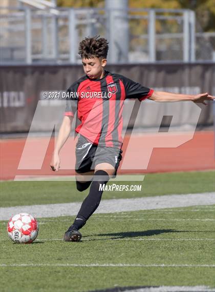 Thumbnail 2 in Dysart vs. Gilbert (Coyote Classic Soccer Tournament) photogallery.