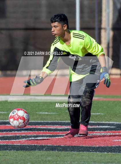 Thumbnail 2 in Dysart vs. Gilbert (Coyote Classic Soccer Tournament) photogallery.