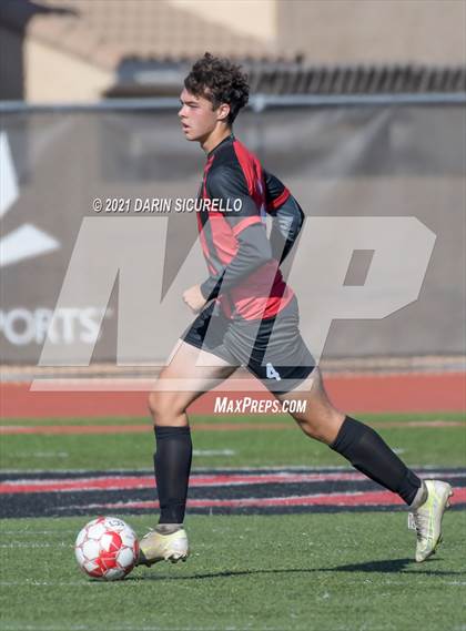 Thumbnail 3 in Dysart vs. Gilbert (Coyote Classic Soccer Tournament) photogallery.