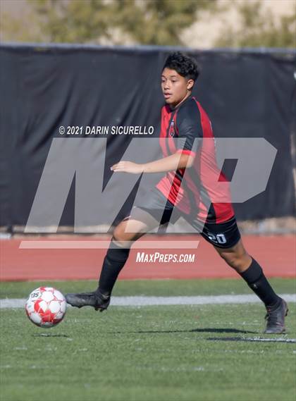 Thumbnail 1 in Dysart vs. Gilbert (Coyote Classic Soccer Tournament) photogallery.