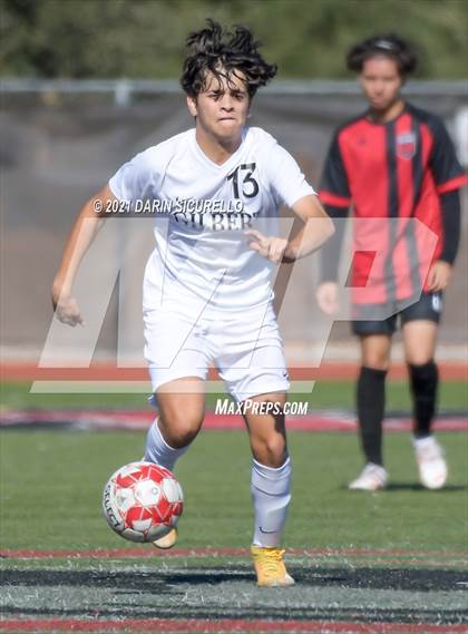 Thumbnail 3 in Dysart vs. Gilbert (Coyote Classic Soccer Tournament) photogallery.