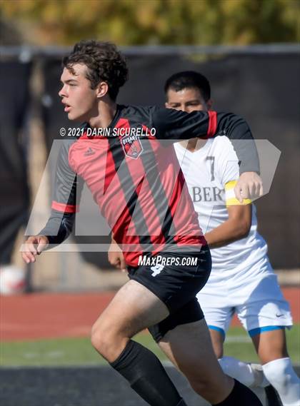 Thumbnail 3 in Dysart vs. Gilbert (Coyote Classic Soccer Tournament) photogallery.