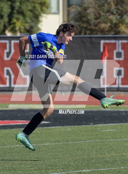 Thumbnail 2 in Dysart vs. Gilbert (Coyote Classic Soccer Tournament) photogallery.