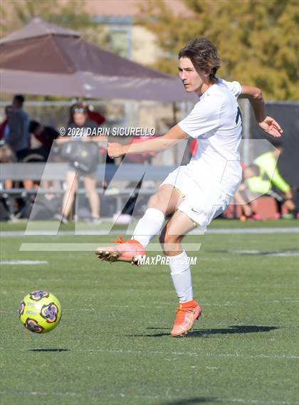 Thumbnail 2 in Dysart vs. Gilbert (Coyote Classic Soccer Tournament) photogallery.
