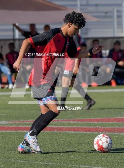 Thumbnail 2 in Dysart vs. Gilbert (Coyote Classic Soccer Tournament) photogallery.