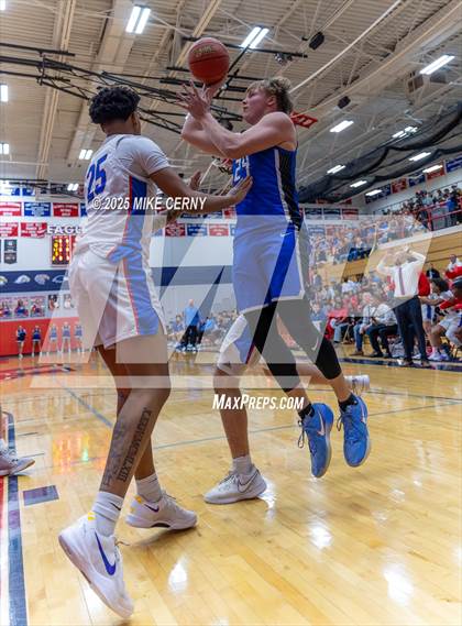 Thumbnail 2 in Olathe West @ Olathe Northwest photogallery.