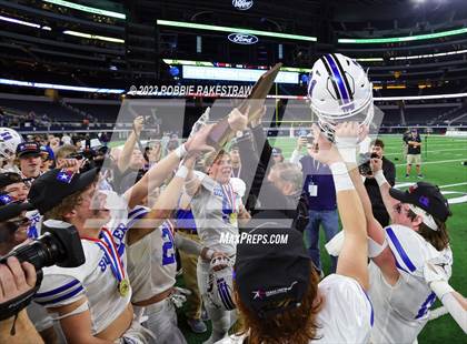 Thumbnail 2 in Tidehaven vs. Gunter (UIL 3A D2 Football Final Medal Ceremony) photogallery.