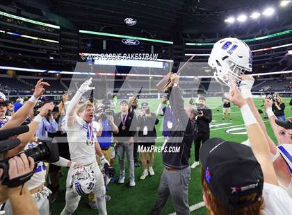 Thumbnail 1 in Tidehaven vs. Gunter (UIL 3A D2 Football Final Medal Ceremony) photogallery.
