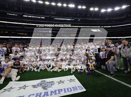 Thumbnail 3 in Tidehaven vs. Gunter (UIL 3A D2 Football Final Medal Ceremony) photogallery.