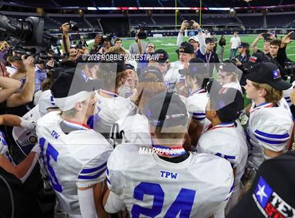Thumbnail 3 in Tidehaven vs. Gunter (UIL 3A D2 Football Final Medal Ceremony) photogallery.