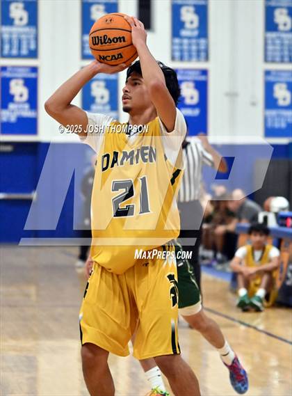 Thumbnail 3 in Ontario Christian @ Damien photogallery.