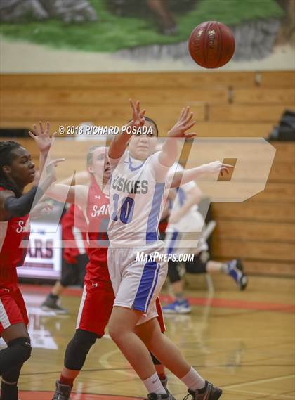 Thumbnail 1 in Hanford West vs. Sanger photogallery.