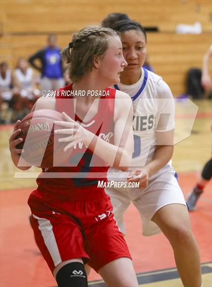 Thumbnail 2 in Hanford West vs. Sanger photogallery.