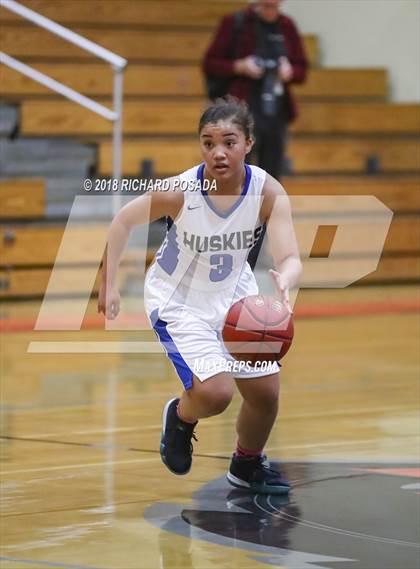 Thumbnail 2 in Hanford West vs. Sanger photogallery.