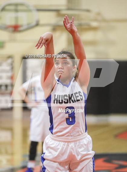 Thumbnail 3 in Hanford West vs. Sanger photogallery.