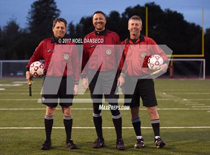 Thumbnail 3 in Menlo-Atherton vs Menlo School photogallery.