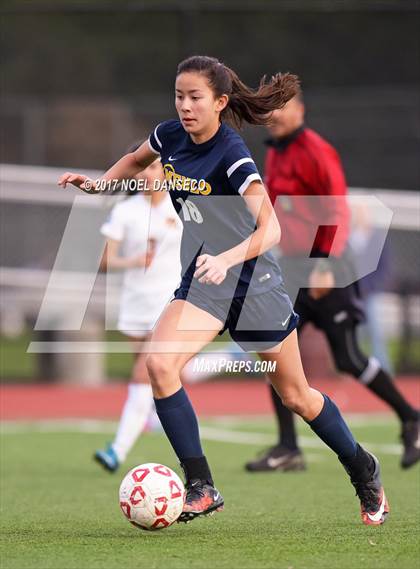 Thumbnail 3 in Menlo-Atherton vs Menlo School photogallery.