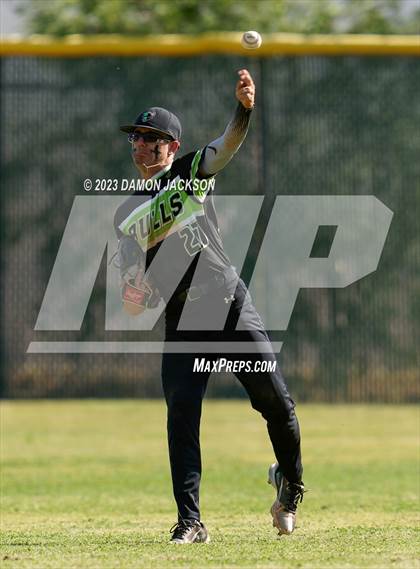 Thumbnail 3 in Sports Leadership & Management vs Virgin Valley (NIAA 3A Southern Region Winners Quarterfinal) photogallery.