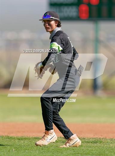 null - Photo 01