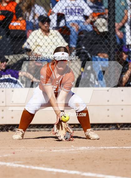 Thumbnail 3 in Holy Family vs Mead (CHSAA 4A Semifinal) photogallery.