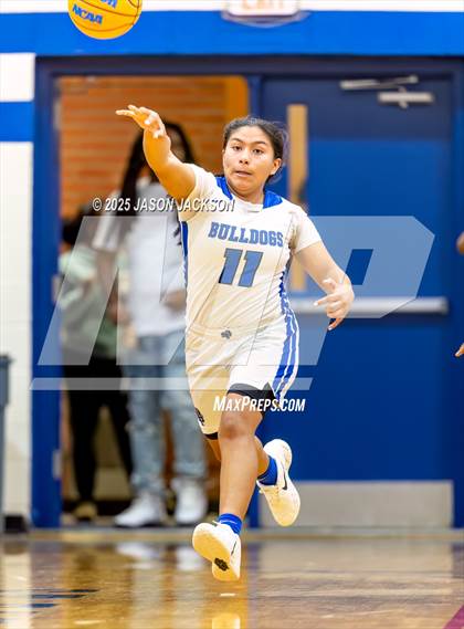 Thumbnail 3 in Hoke County @ St. Pauls photogallery.