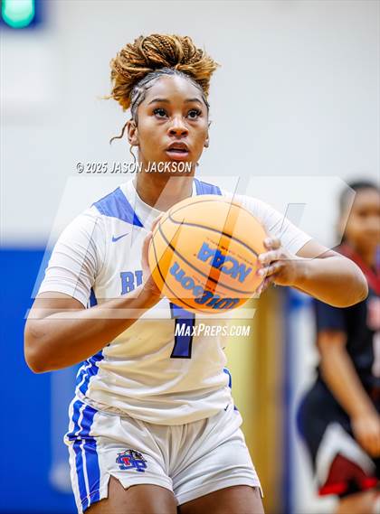 Thumbnail 3 in Hoke County @ St. Pauls photogallery.