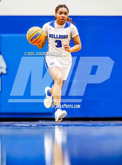 Thumbnail 3 in Hoke County @ St. Pauls photogallery.