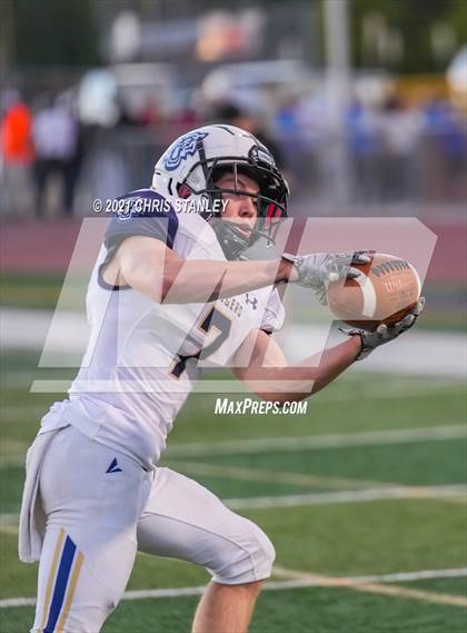 Thumbnail 2 in Mogollon vs. St. David (AIA 1A Finals) photogallery.