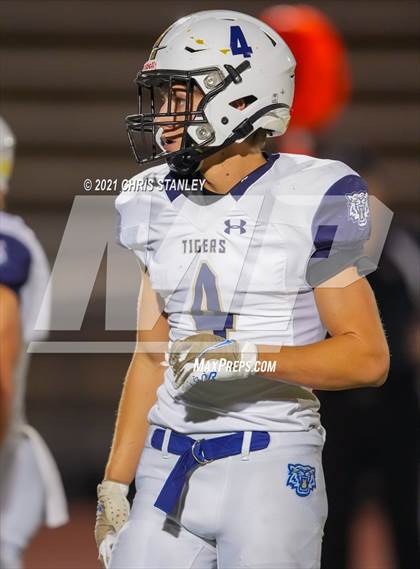 Thumbnail 3 in Mogollon vs. St. David (AIA 1A Finals) photogallery.