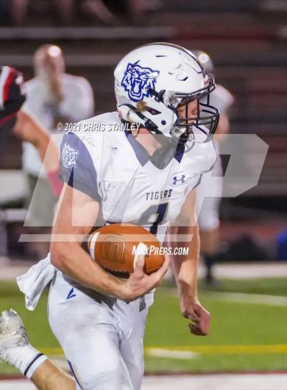 Thumbnail 1 in Mogollon vs. St. David (AIA 1A Finals) photogallery.