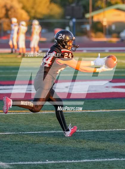Thumbnail 1 in Mogollon vs. St. David (AIA 1A Finals) photogallery.