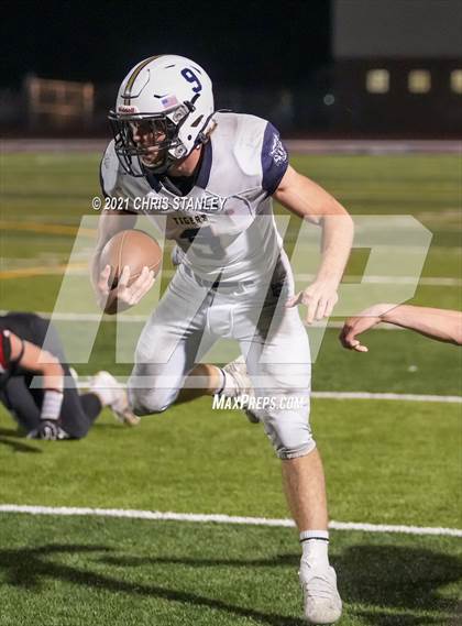 Thumbnail 1 in Mogollon vs. St. David (AIA 1A Finals) photogallery.