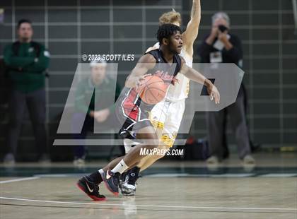 Thumbnail 2 in Hiland vs Federal Hocking (OHSAA D4 Regional Semifinal) photogallery.