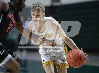 Thumbnail 1 in Hiland vs Federal Hocking (OHSAA D4 Regional Semifinal) photogallery.