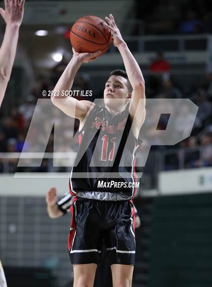 Thumbnail 2 in Hiland vs Federal Hocking (OHSAA D4 Regional Semifinal) photogallery.