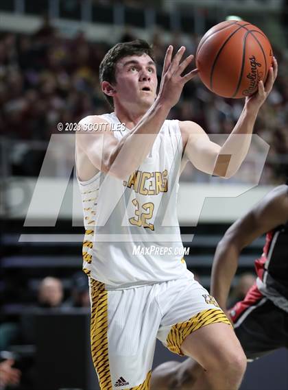 Thumbnail 1 in Hiland vs Federal Hocking (OHSAA D4 Regional Semifinal) photogallery.