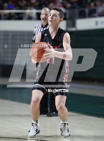 Thumbnail 1 in Hiland vs Federal Hocking (OHSAA D4 Regional Semifinal) photogallery.