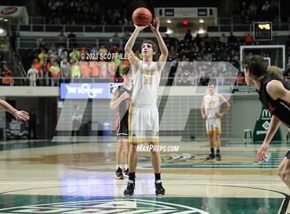 Thumbnail 1 in Hiland vs Federal Hocking (OHSAA D4 Regional Semifinal) photogallery.