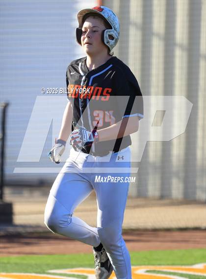 Thumbnail 3 in Grand Saline vs Rains photogallery.