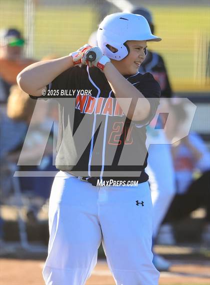 Thumbnail 3 in Grand Saline vs Rains photogallery.