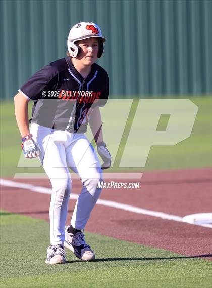 Thumbnail 3 in Grand Saline vs Rains photogallery.