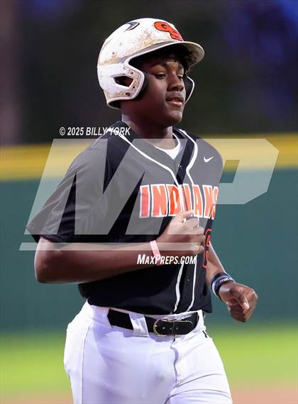 Thumbnail 2 in Grand Saline vs Rains photogallery.