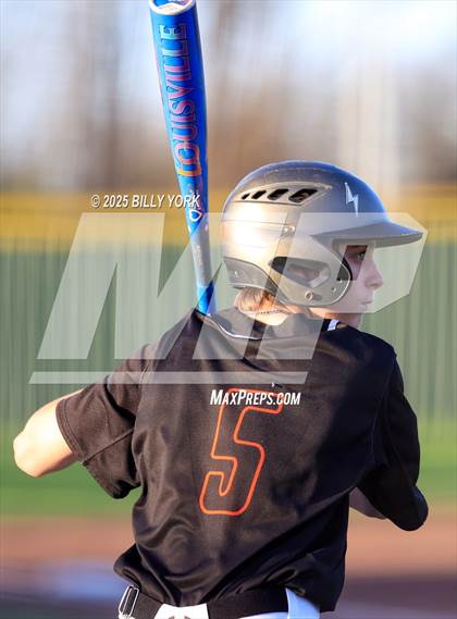 Thumbnail 1 in Grand Saline vs Rains photogallery.