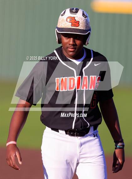 Thumbnail 3 in Grand Saline vs Rains photogallery.
