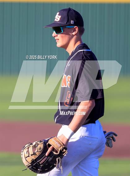 Thumbnail 2 in Grand Saline vs Rains photogallery.