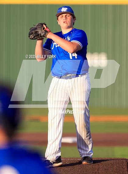 Thumbnail 3 in Grand Saline vs Rains photogallery.