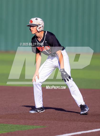 Thumbnail 3 in Grand Saline vs Rains photogallery.