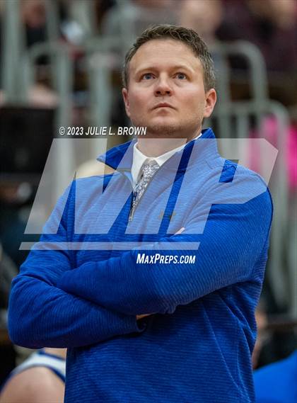 Thumbnail 1 in Brownstown Central vs. Linton-Stockton (IHSAA 2A Semi-state Final) photogallery.